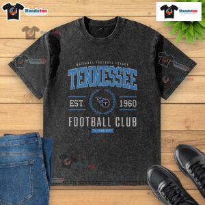 Good Tennessee Titans Football Club washed t-shirt featuring team logo, perfect for fans and casual wear.