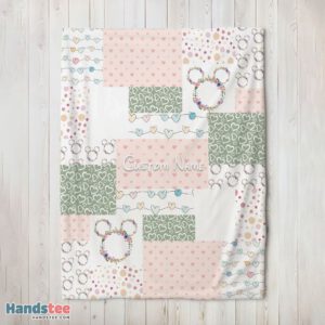 Premium Disney Mickey Logo Heart Texture Blanket Fleece Customized Blanket