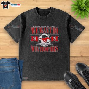 Premium SME Mustangs men's soccer champions washed t-shirt featuring trophy design for sports enthusiasts.