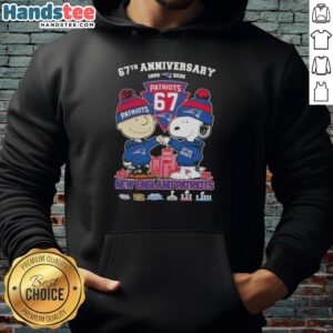 Alt Text: Cute Charlie Brown and Snoopy celebrate Super Bowl 67th Anniversary on New England Patriots Skyline Hoodie.