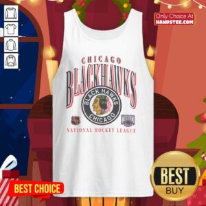 Vintage Chicago Blackhawks tank top featuring a stylish crease design, perfect for hockey fans and casual wear.