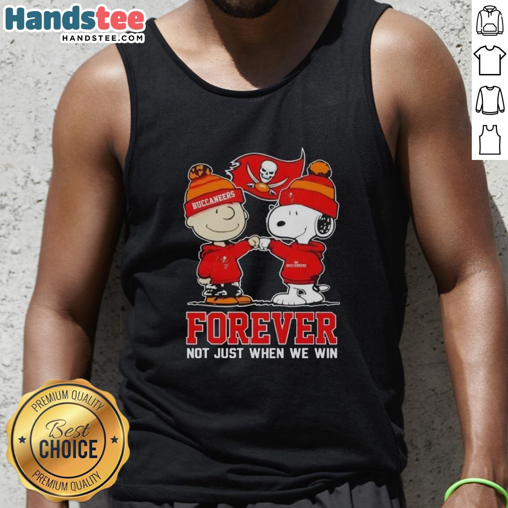 Nice Tampa Bay Buccaneers X Charlie Brown vs Snoopy Forever tank top featuring a fun graphic design for fans.