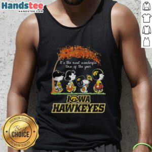 Premium Iowa Hawkeyes X Peanuts Snoopy and Friends autumn tank top celebrating the most wonderful time of the year.