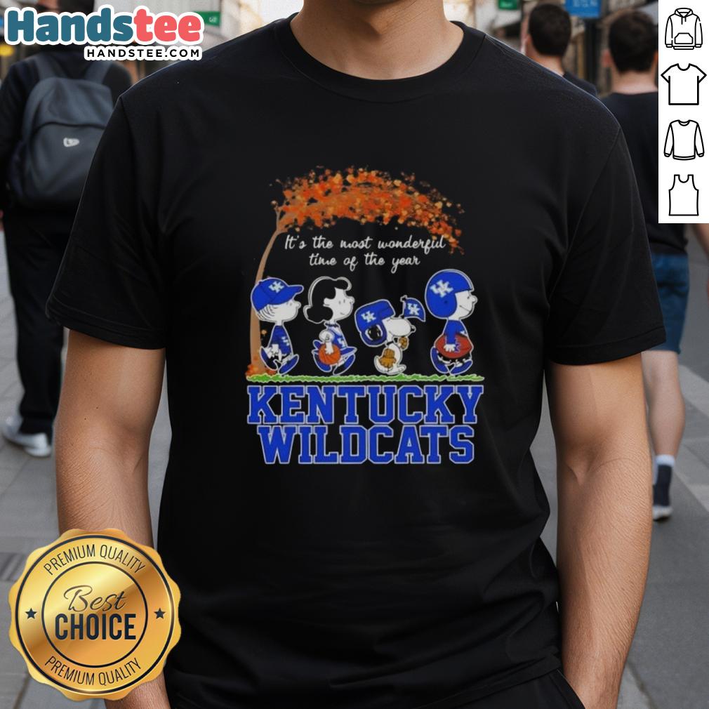 Premium Kentucky Wildcats X Peanuts Snoopy and Friends autumn t-shirt celebrating 'It's the Most Wonderful Time' theme.