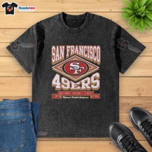 Alt Text: Premium San Francisco 49ers heater washed t-shirt featuring the team's logo and a stylish, comfortable design.