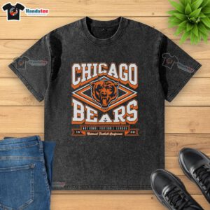Top Chicago Bears Heater Washed T-Shirt featuring distressed logo and soft fabric, perfect for fans and casual wear.