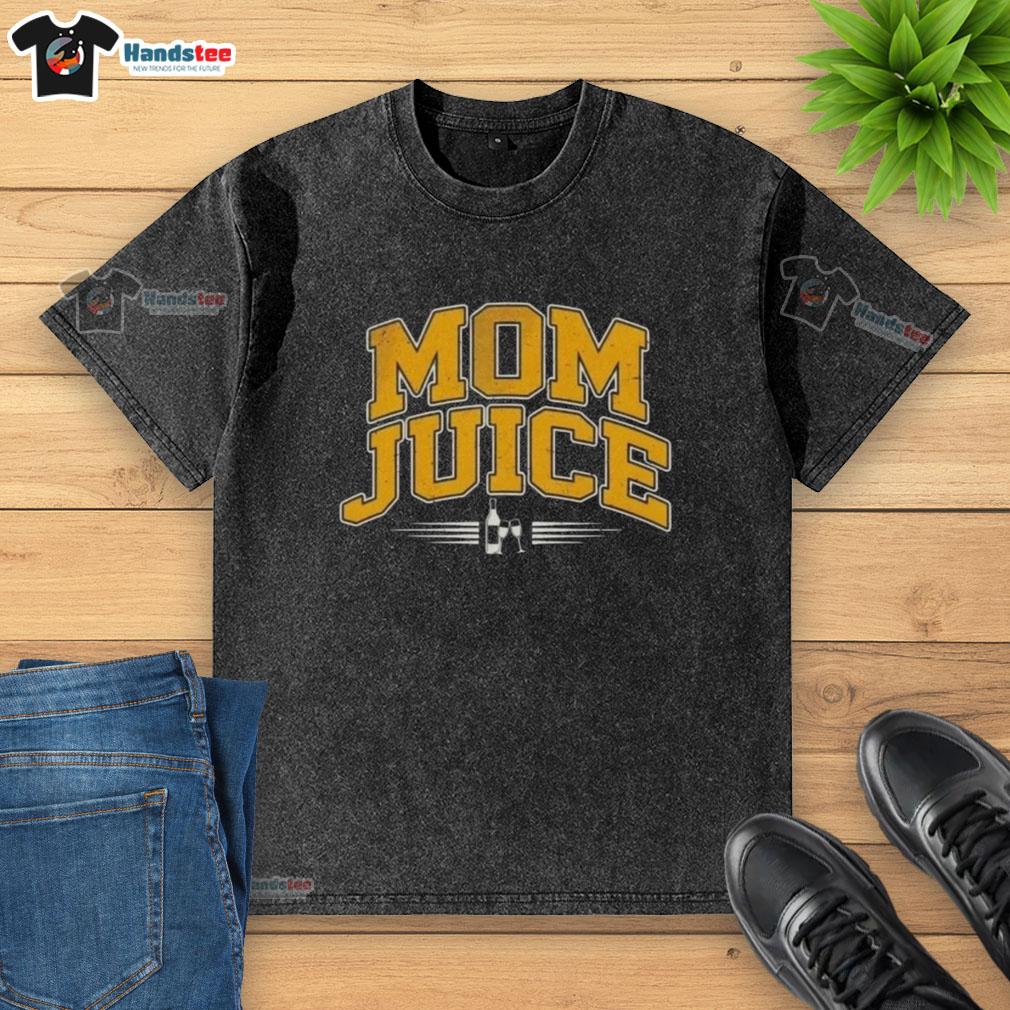 Nice Mom Juice Wine Washed T-Shirt in soft fabric, featuring a trendy design perfect for casual outings.