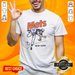 Alt Text: Official Topps New York Mets Raglan T-Shirt featuring team colors and logo, perfect for fans and collectors.