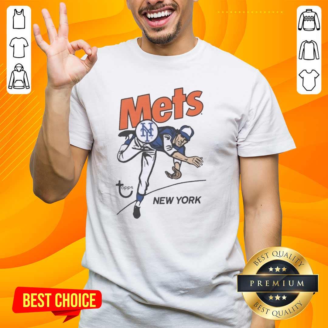 Alt Text: Official Topps New York Mets Raglan T-Shirt featuring team colors and logo, perfect for fans and collectors.