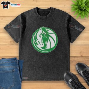 Awesome Dallas Mavericks white logo St. Patrick's Day washed t-shirt featuring a festive green design.