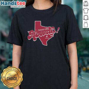 Retro Texas A&M Aggies Howdy tee for ladies featuring a colorful Texas map design, perfect for Aggieland fans.